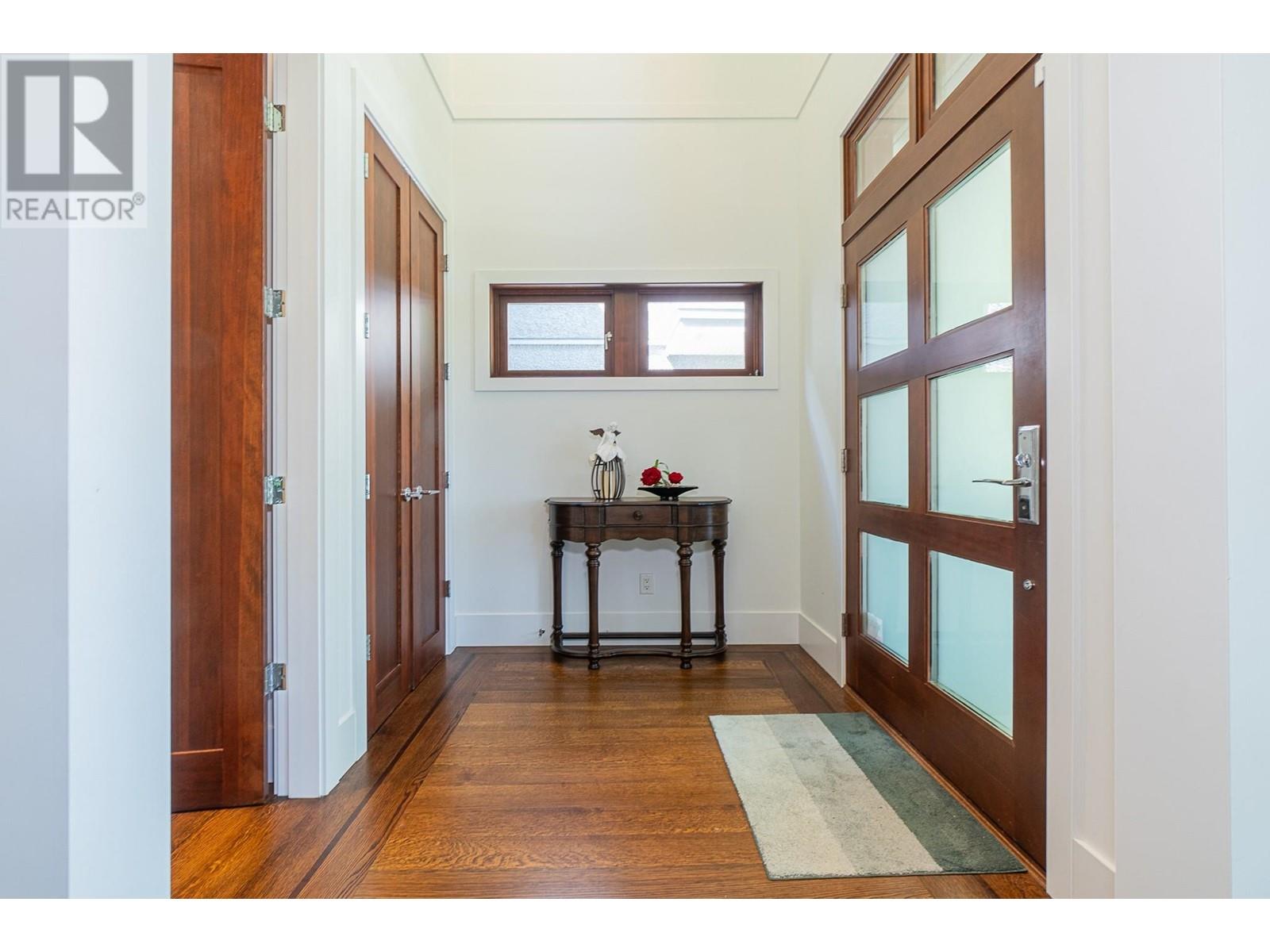 Listing Picture 15 of 32 : 5918 CHANCELLOR BOULEVARD, Vancouver / 溫哥華 - 魯藝地產 Yvonne Lu Group - MLS Medallion Club Member