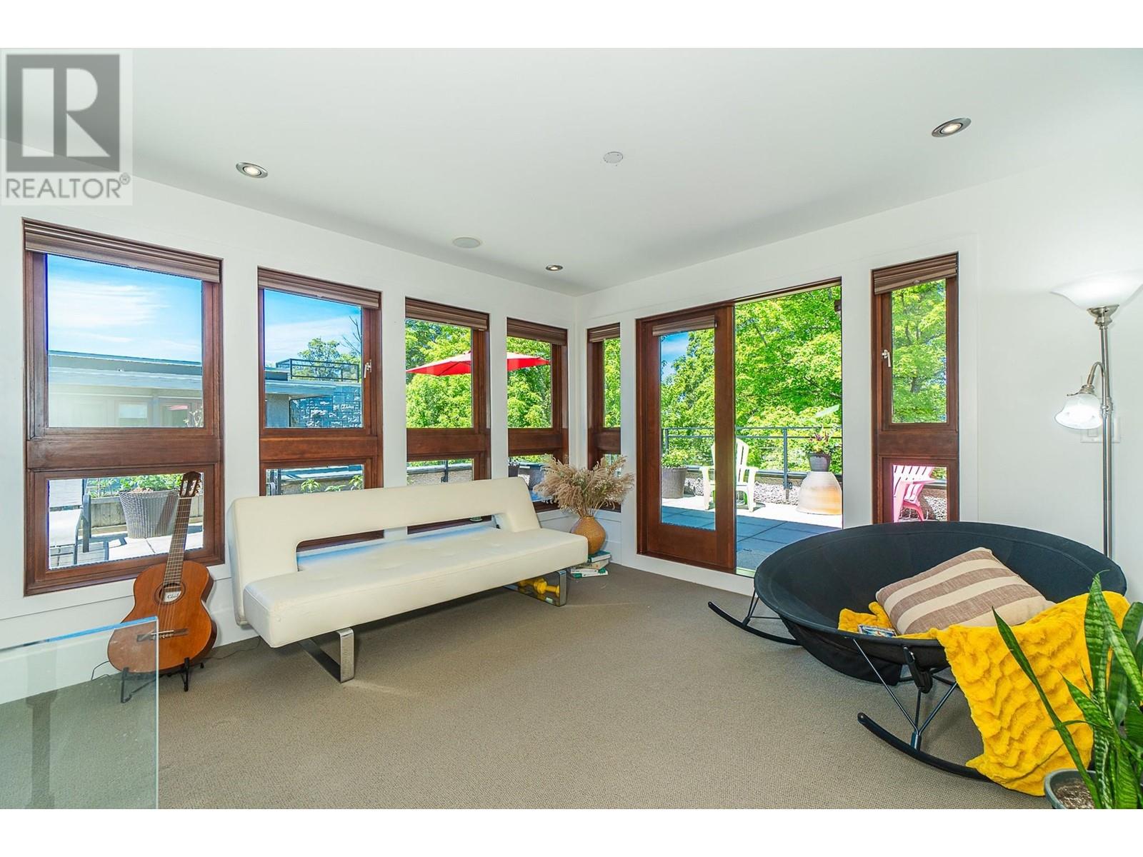 Listing Picture 28 of 32 : 5918 CHANCELLOR BOULEVARD, Vancouver / 溫哥華 - 魯藝地產 Yvonne Lu Group - MLS Medallion Club Member