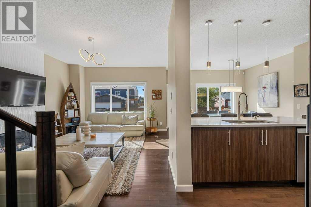 249 Walden Heights Se, Calgary, Alberta  T2X 0V7 - Photo 3 - A2167278