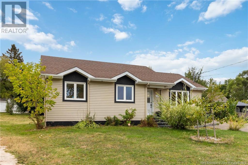 Property at 416 louis Street image 3