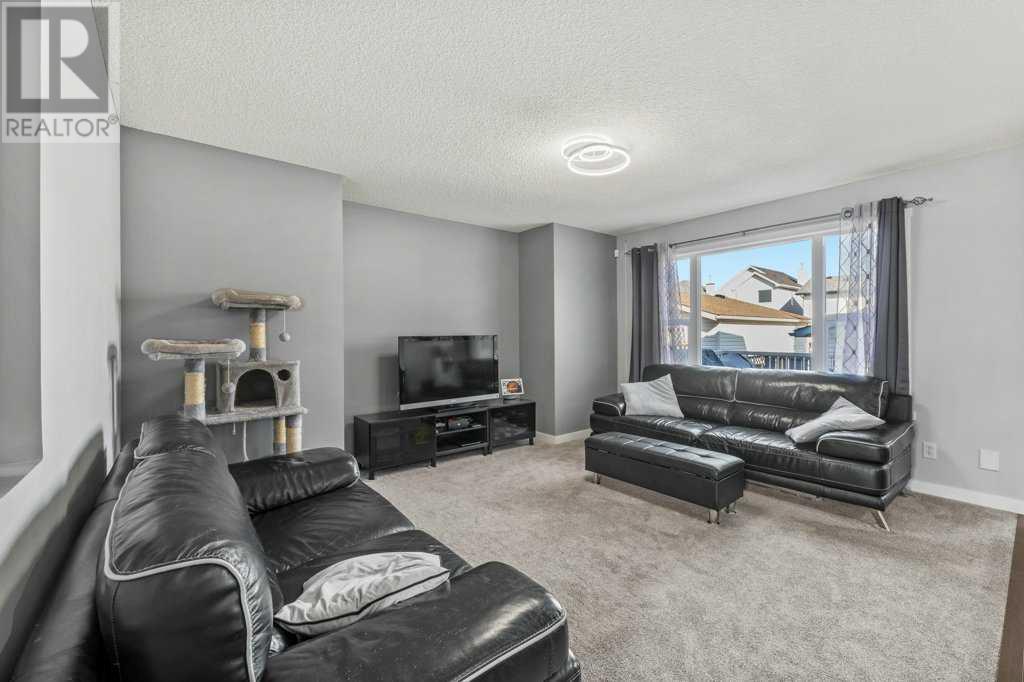 650 Evermeadow Road Sw, Calgary, Alberta  T2Y 4X1 - Photo 17 - A2168470