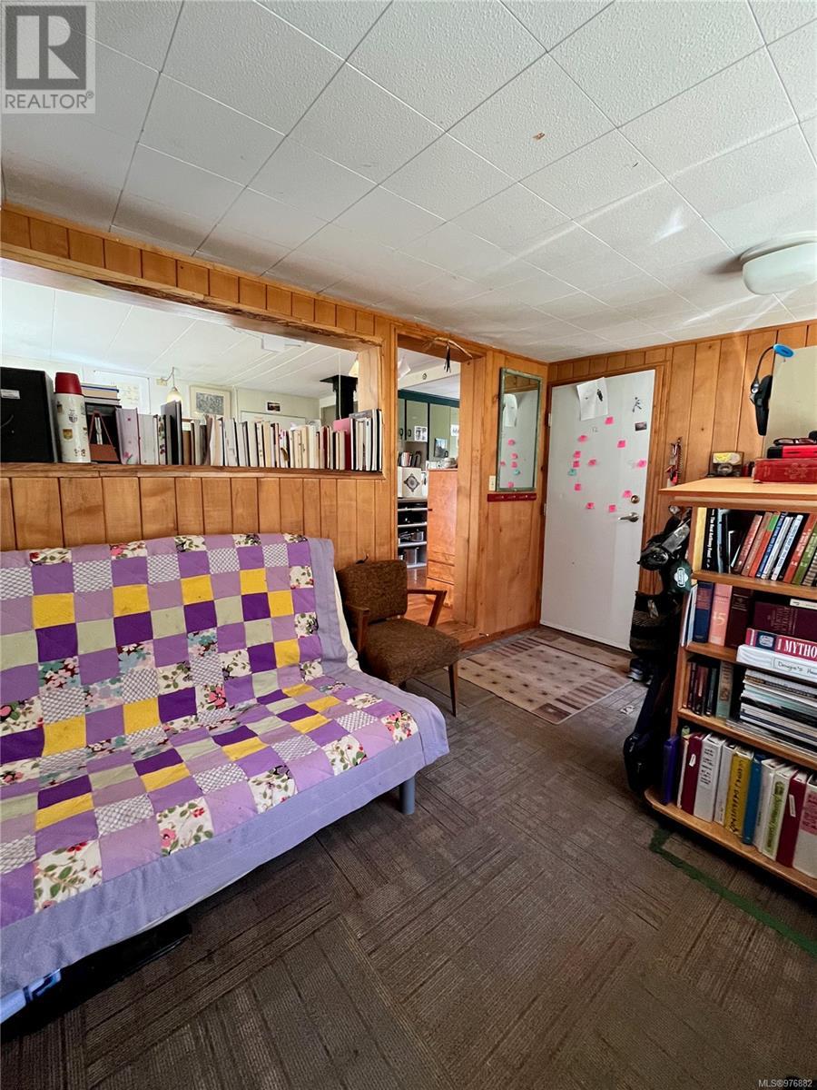 323 Sawmill Rd, Whaletown, British Columbia  V0P 1Z0 - Photo 16 - 976882