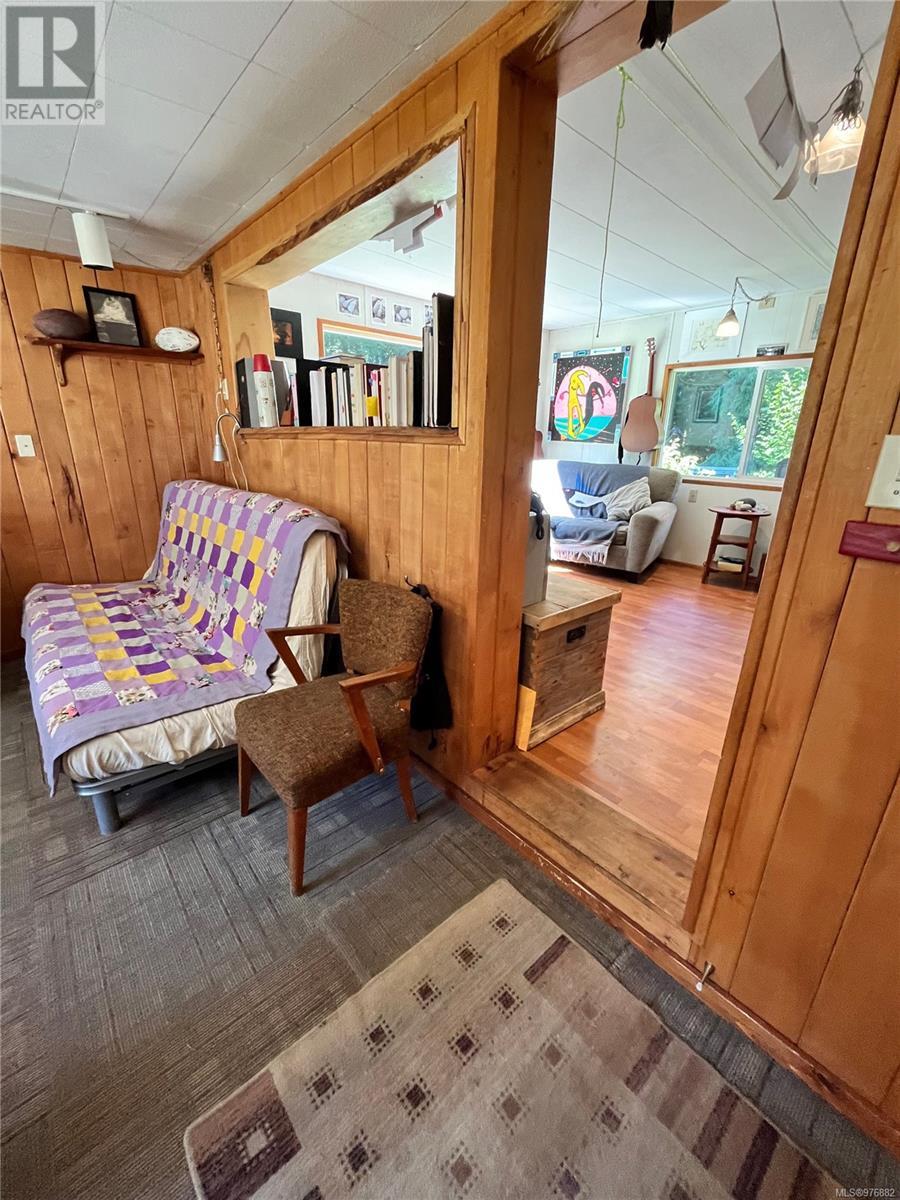 323 Sawmill Rd, Whaletown, British Columbia  V0P 1Z0 - Photo 17 - 976882