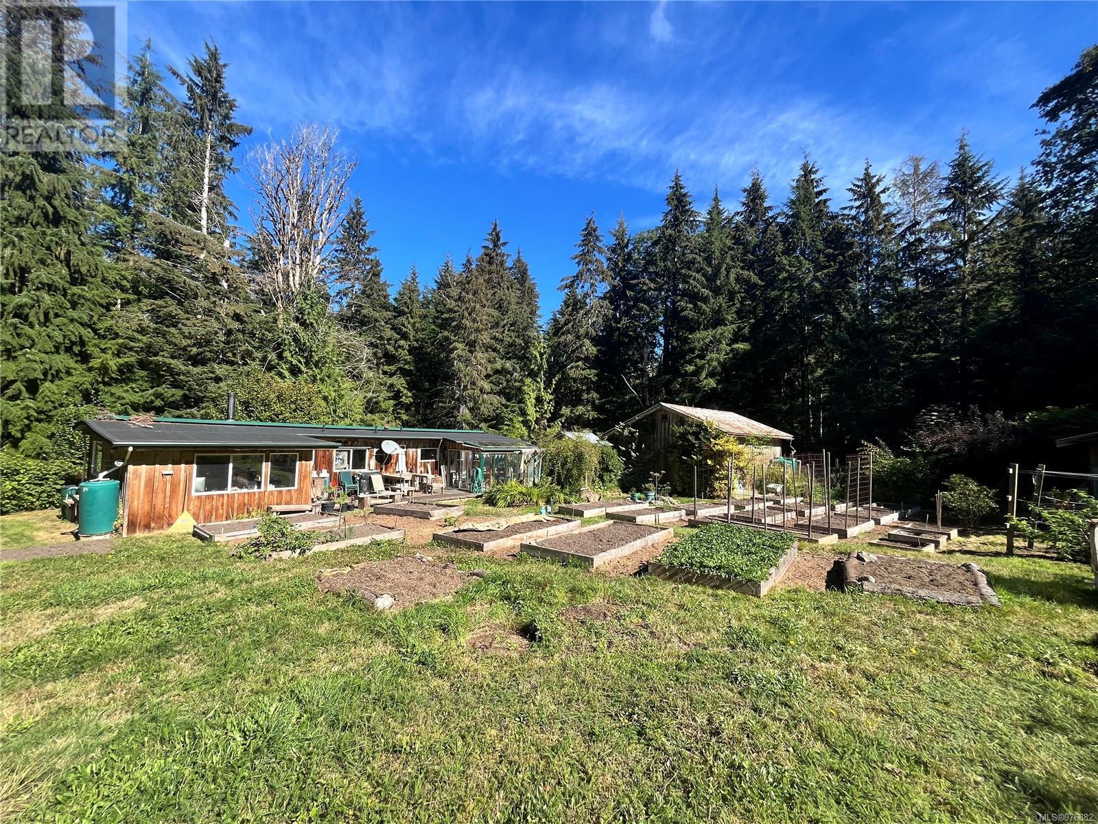 323 Sawmill Rd, Whaletown, British Columbia  V0P 1Z0 - Photo 30 - 976882