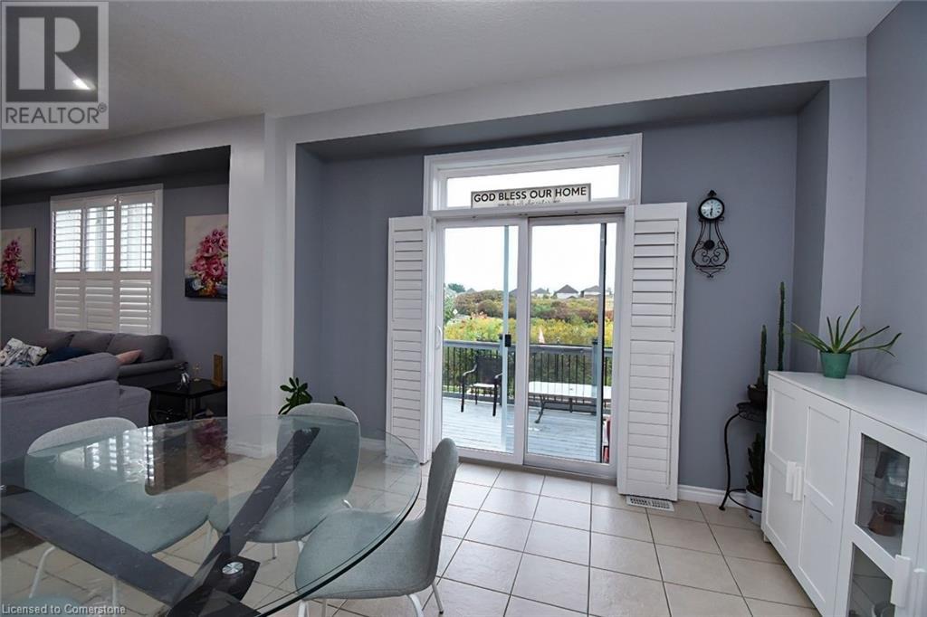 79 Aquasanta Crescent, Hamilton, Ontario  L9B 0H8 - Photo 10 - 40653291