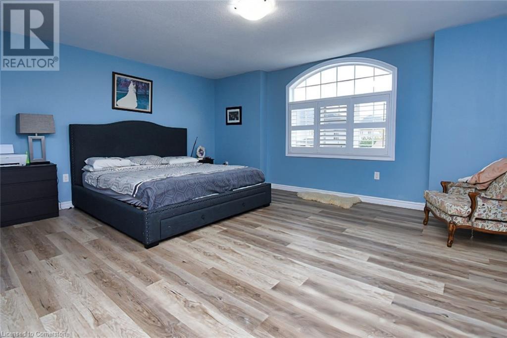 79 Aquasanta Crescent, Hamilton, Ontario  L9B 0H8 - Photo 21 - 40653291