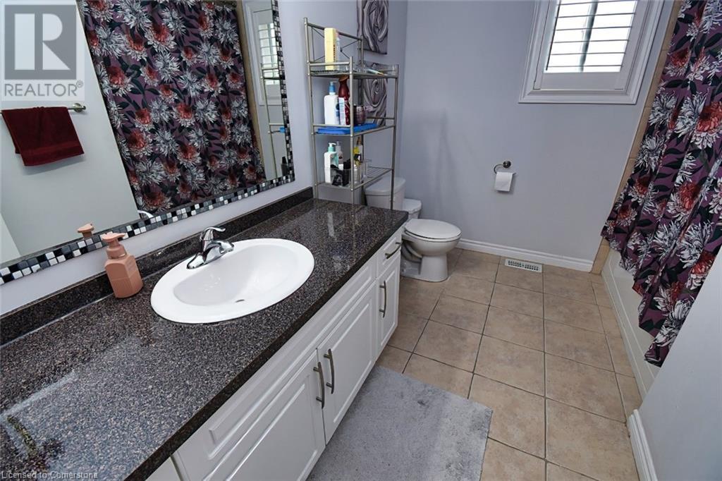 79 Aquasanta Crescent, Hamilton, Ontario  L9B 0H8 - Photo 34 - 40653291