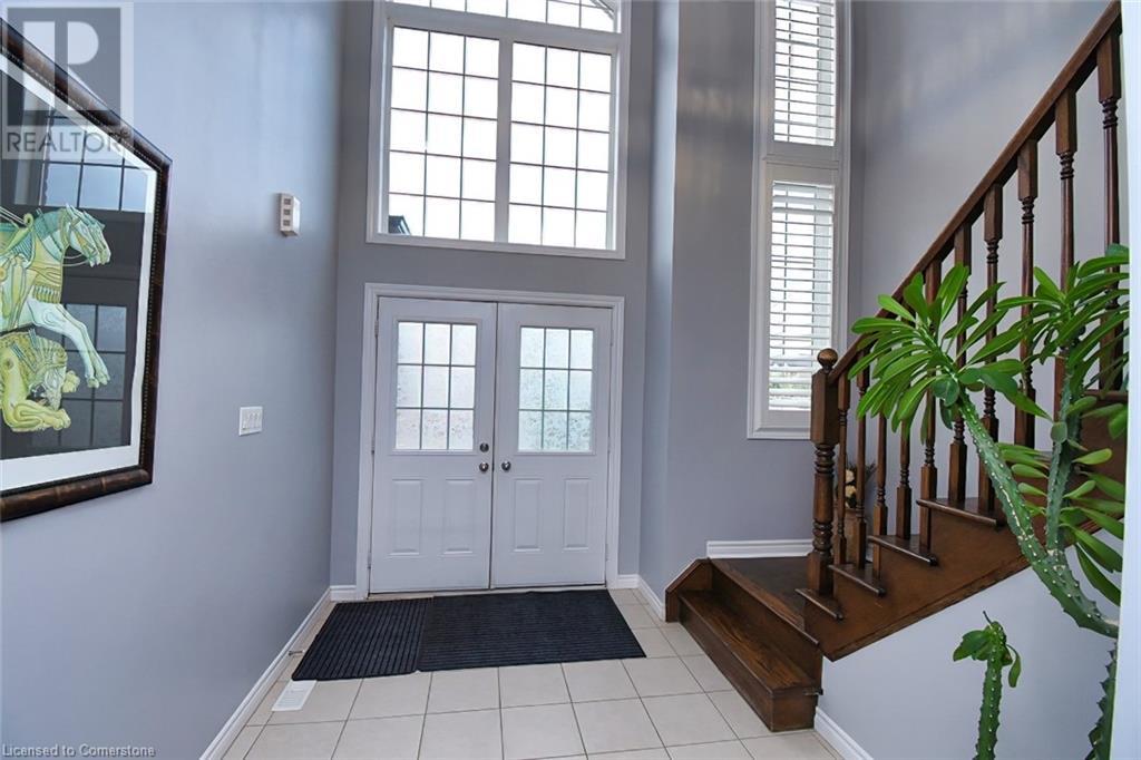 79 Aquasanta Crescent, Hamilton, Ontario  L9B 0H8 - Photo 4 - 40653291