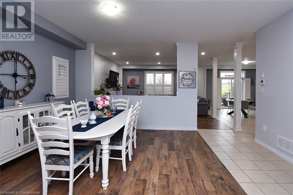 79 Aquasanta Crescent, Hamilton, Ontario  L9B 0H8 - Photo 8 - 40653291