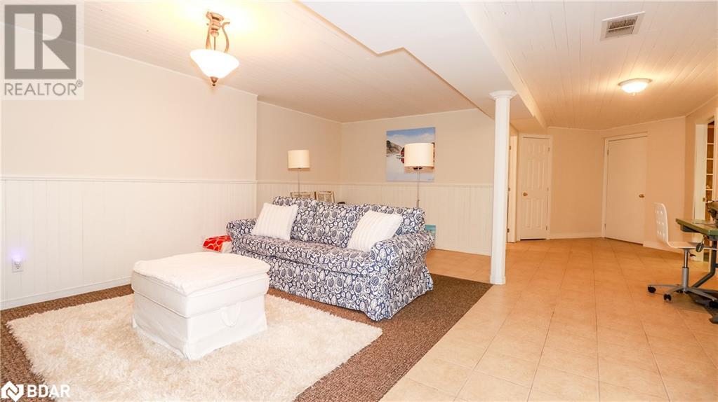137 Dean Avenue, Barrie, Ontario  L4N 0V6 - Photo 15 - 40647351