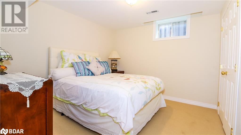 137 Dean Avenue, Barrie, Ontario  L4N 0V6 - Photo 17 - 40647351