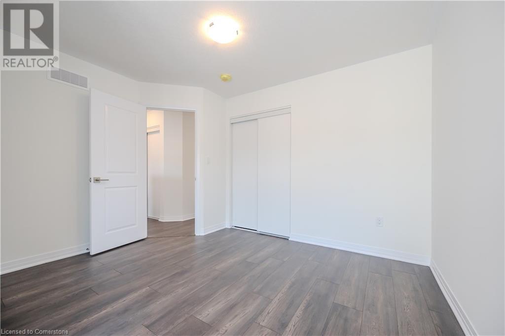 15 Stauffer Woods Trail Unit# J037, Kitchener, Ontario  N2P 2P4 - Photo 31 - 40652632
