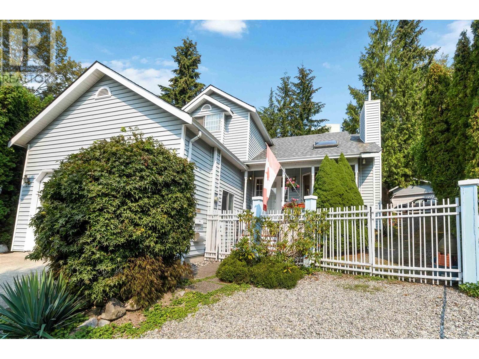 22537 BRICKWOOD CLOSE, maple ridge, British Columbia