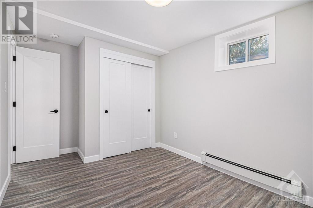 B - 1513 Queenswood Crescent, Ottawa, Ontario  K1E 1L3 - Photo 9 - X9520641