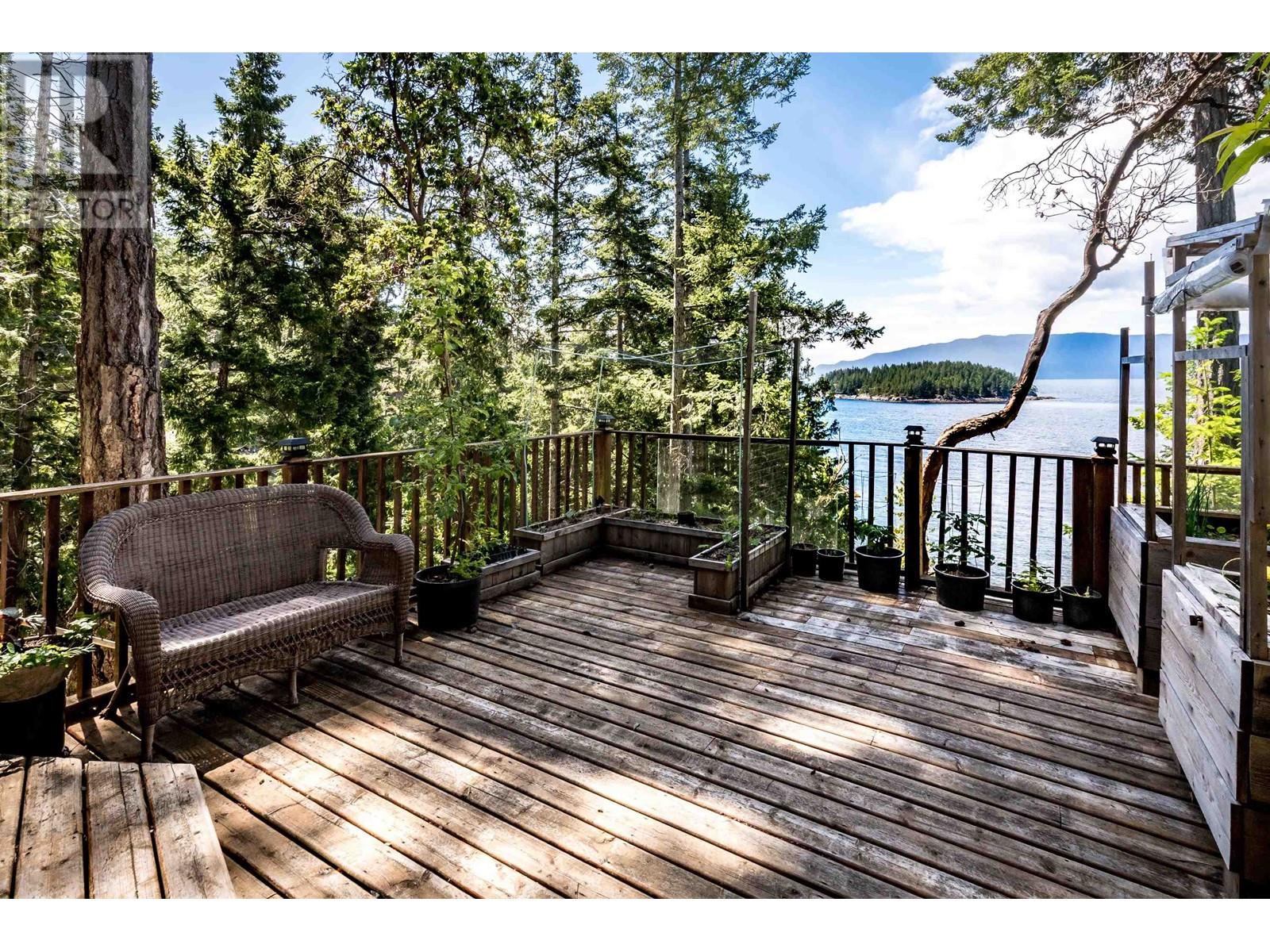 4224 Packalen Boulevard, Garden Bay, British Columbia  V0N 1S1 - Photo 35 - R2892255