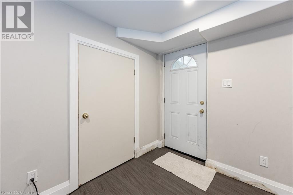 23 Mcdougall Road Unit# Lower, Waterloo, Ontario  N2L 2W4 - Photo 6 - 40653713