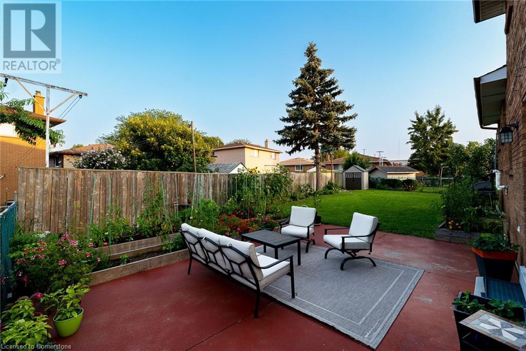 43 Adorn Court, Hamilton, Ontario L8E 3N2 - Photo 23 - 40653771