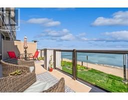 28 PIERRE TRUDEAU Lane, grimsby, Ontario