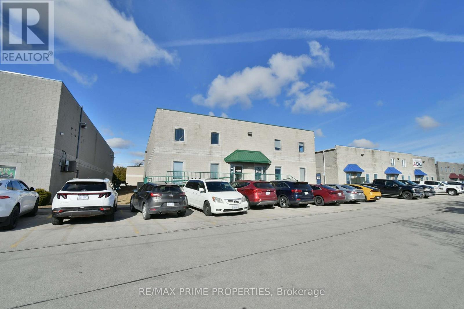 5010 South Service Road, Burlington (Industrial Burlington), Ontario  L7L 5Y7 - Photo 7 - W9367783