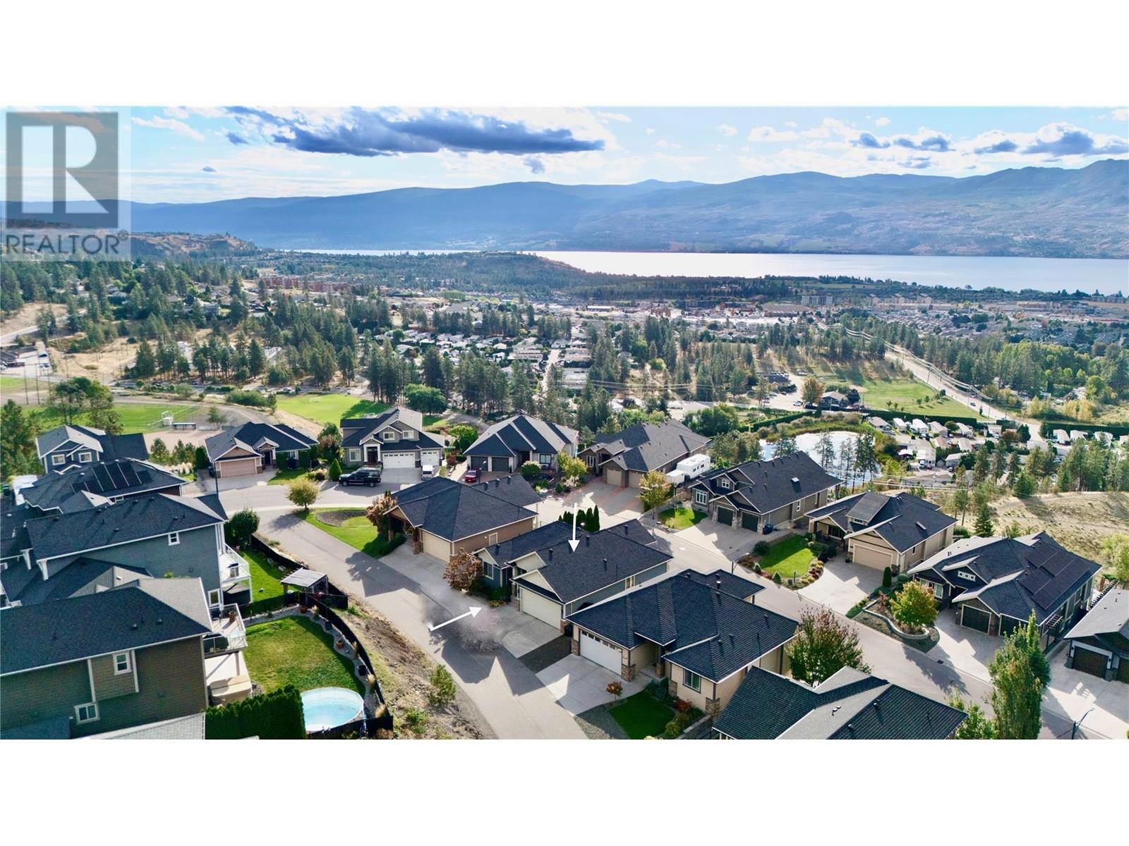 3154 Saddleback Place West Kelowna