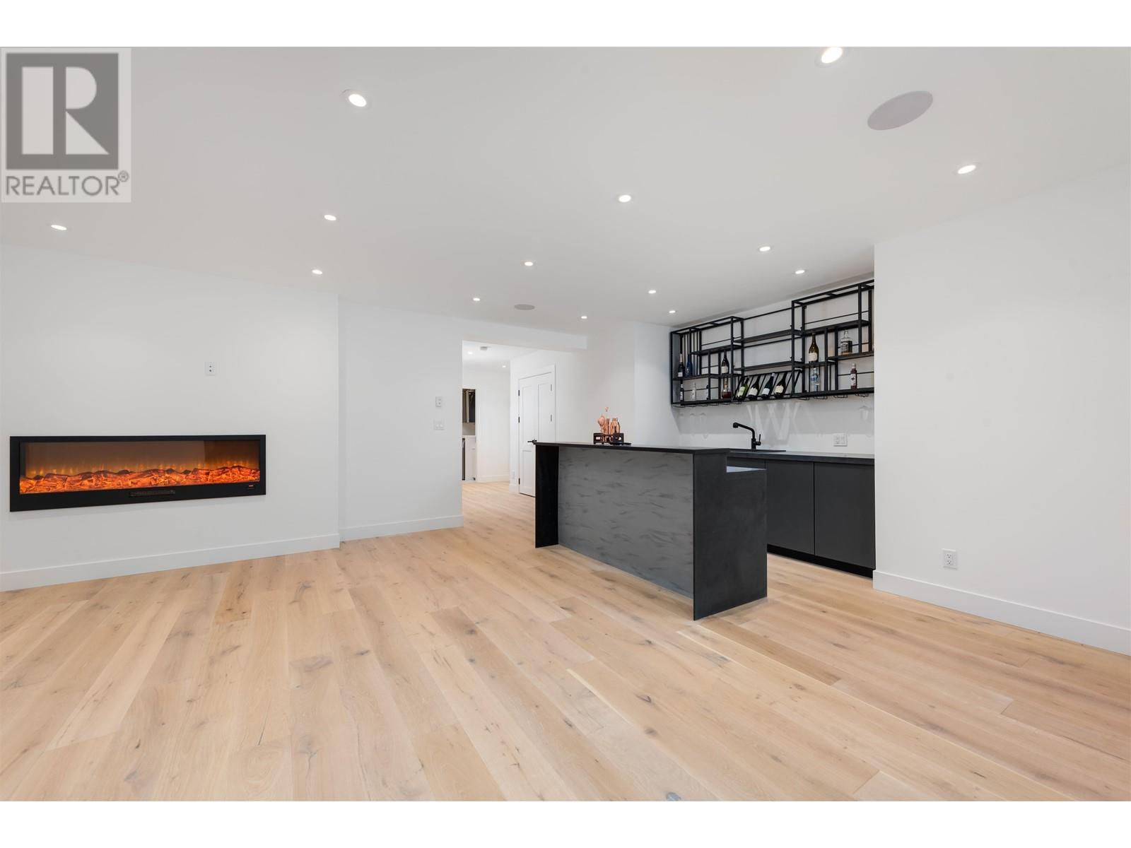 4082 Sunnycrest Drive, North Vancouver, British Columbia  V7R 3E4 - Photo 34 - R2927387