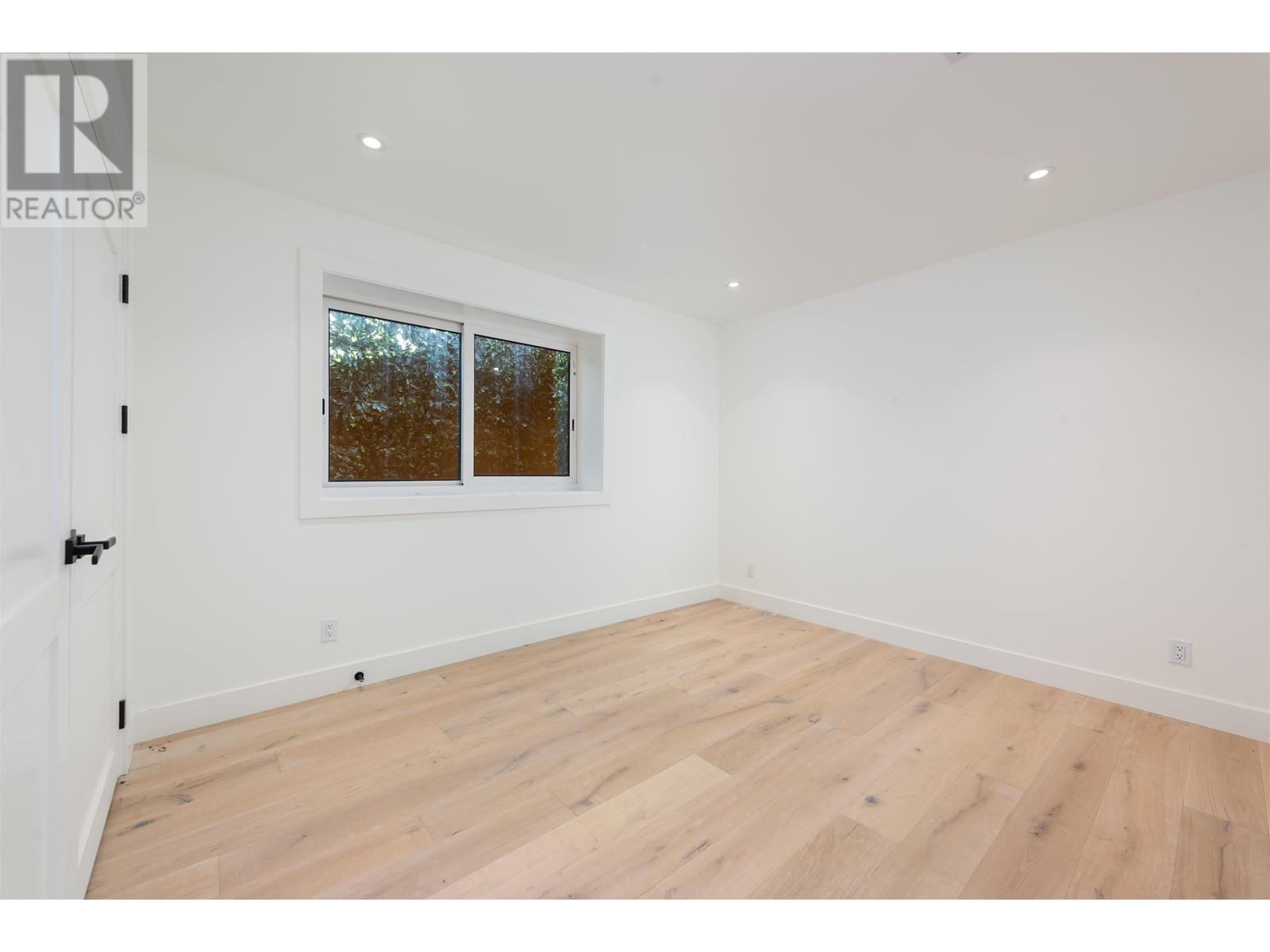 4082 Sunnycrest Drive, North Vancouver, British Columbia  V7R 3E4 - Photo 31 - R2927387