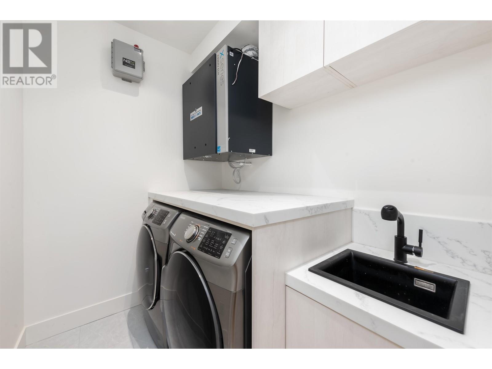 4082 Sunnycrest Drive, North Vancouver, British Columbia  V7R 3E4 - Photo 29 - R2927387