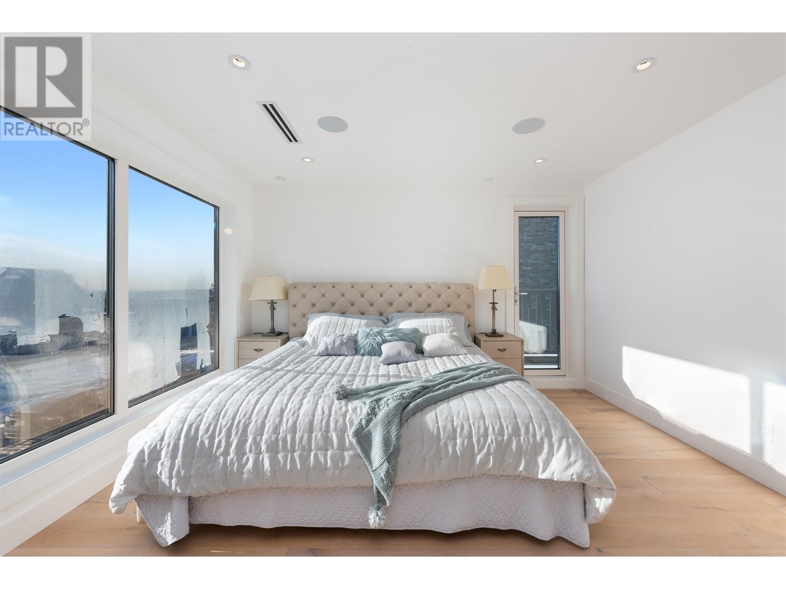 4082 Sunnycrest Drive, North Vancouver, British Columbia  V7R 3E4 - Photo 16 - R2927387