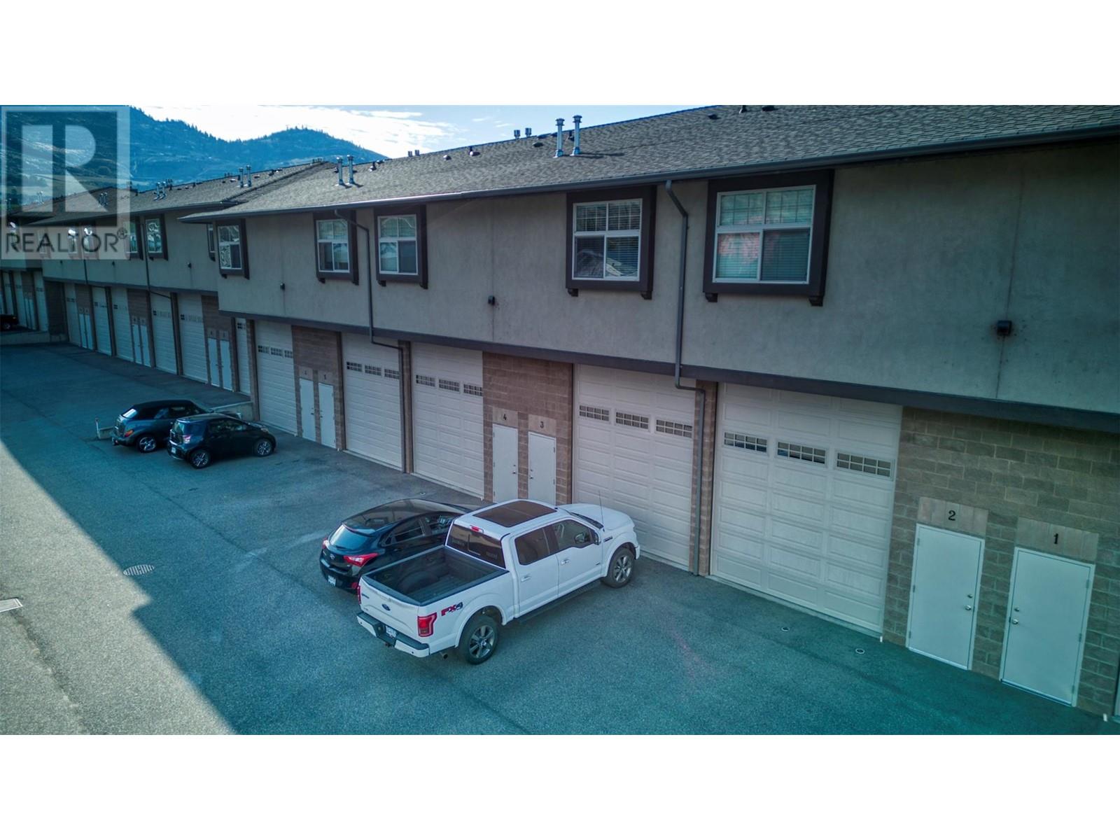 5803 LAKESHORE Drive Unit# 3 Osoyoos