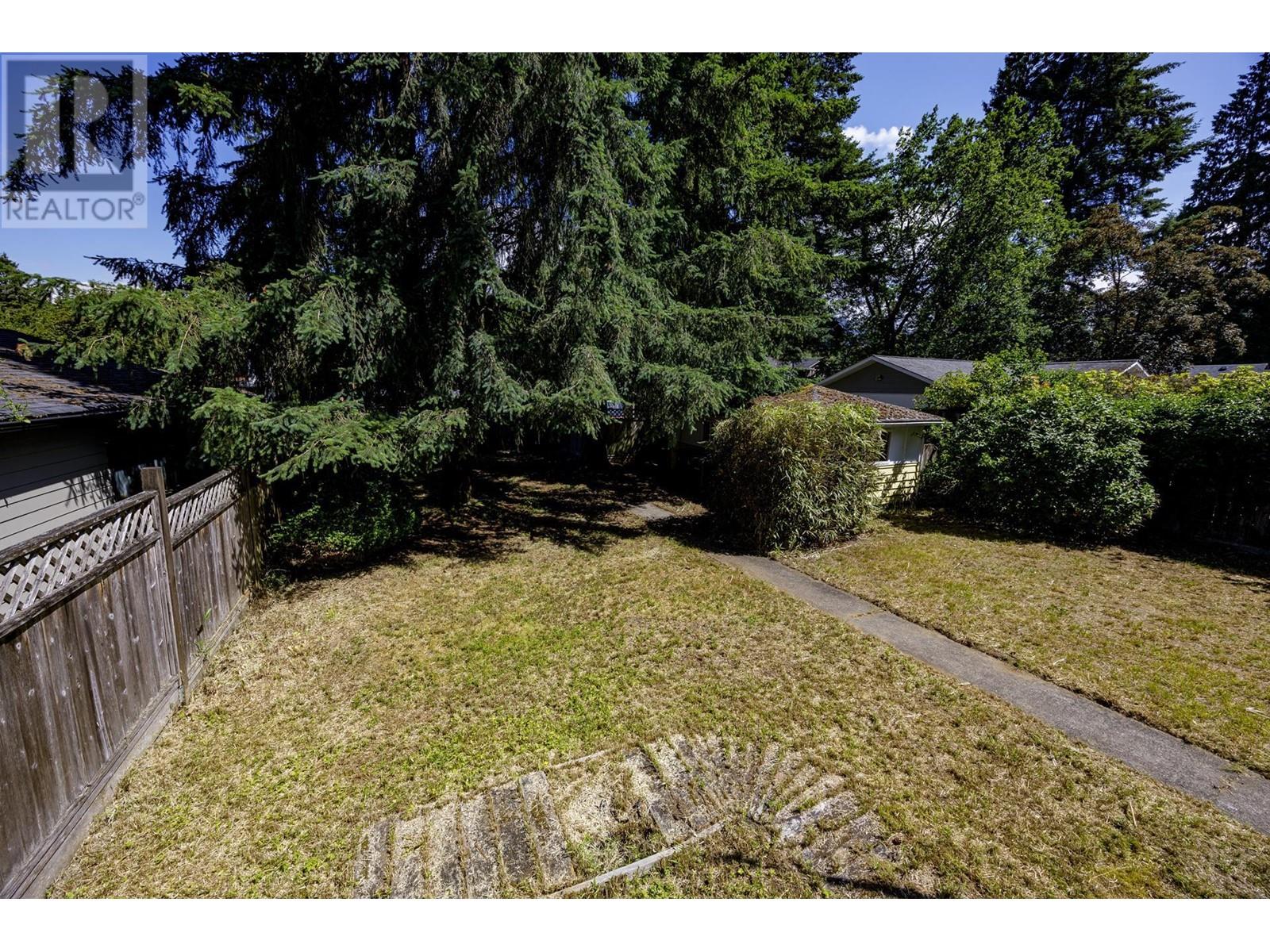 1140 W 21st Street, North Vancouver, British Columbia  V7P 2C8 - Photo 11 - R2930173