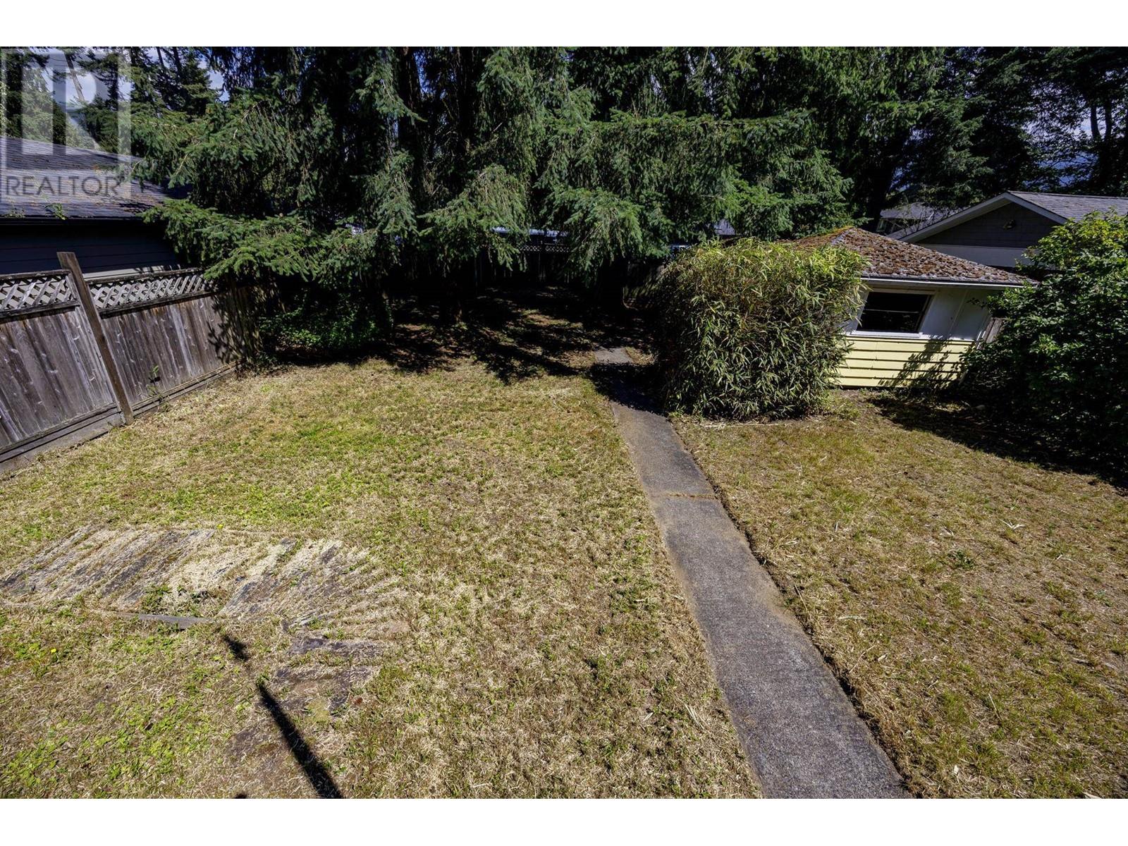 1140 W 21st Street, North Vancouver, British Columbia  V7P 2C8 - Photo 12 - R2930173