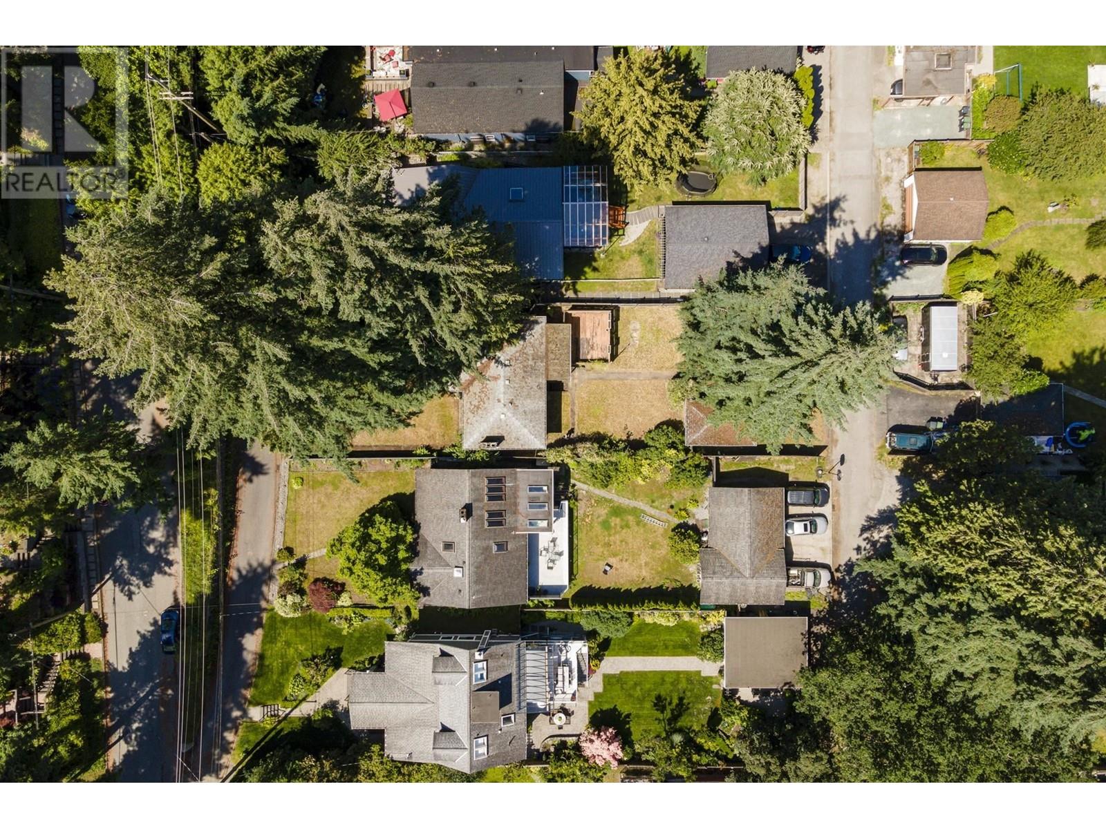 1140 W 21st Street, North Vancouver, British Columbia  V7P 2C8 - Photo 4 - R2930173