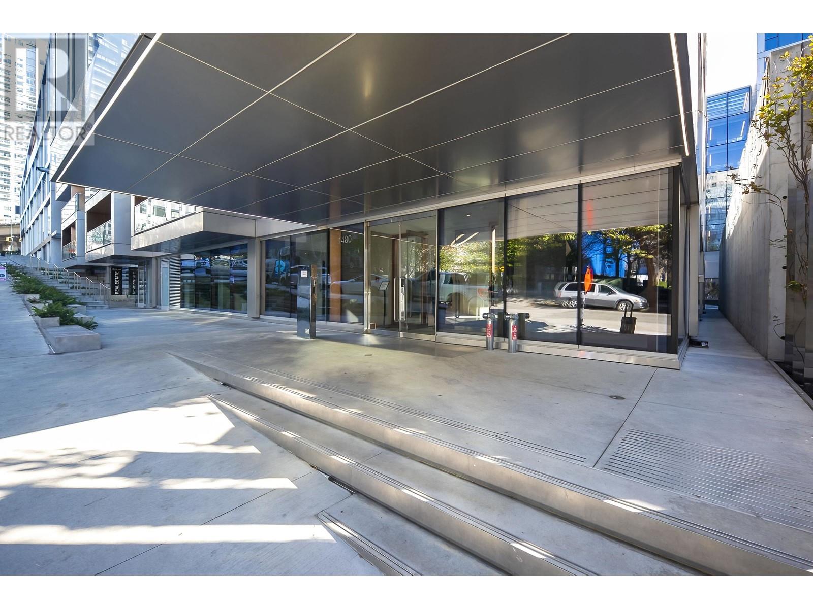 Property at 2109 1480 HOWE STREET image 3