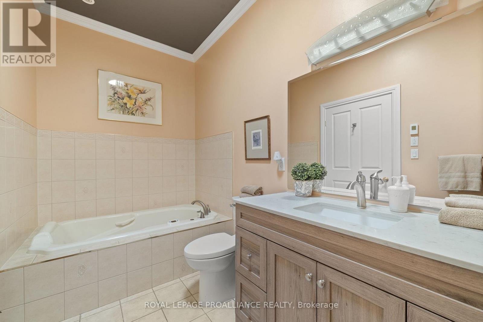 23 Main Street, Prince Edward County, Ontario  K0K 2T0 - Photo 19 - X9369904