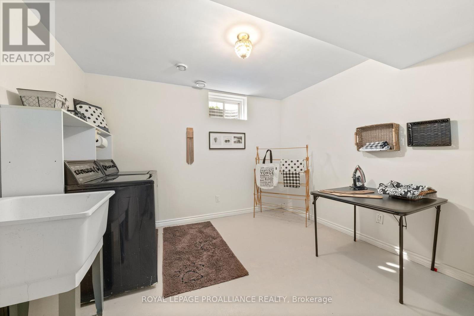 23 Main Street, Prince Edward County, Ontario  K0K 2T0 - Photo 35 - X9369904