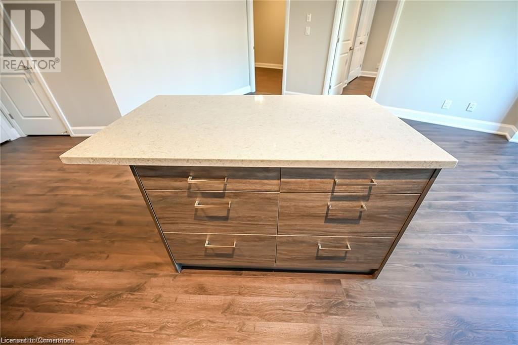 2 King Street W Unit# 208, Dundas, Ontario L9H 6Z1 - Photo 11 - 40653578