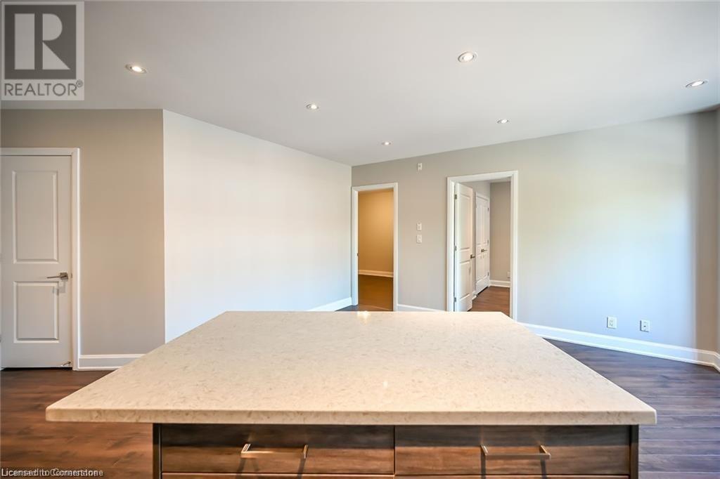 2 King Street W Unit# 208, Dundas, Ontario L9H 6Z1 - Photo 12 - 40653578
