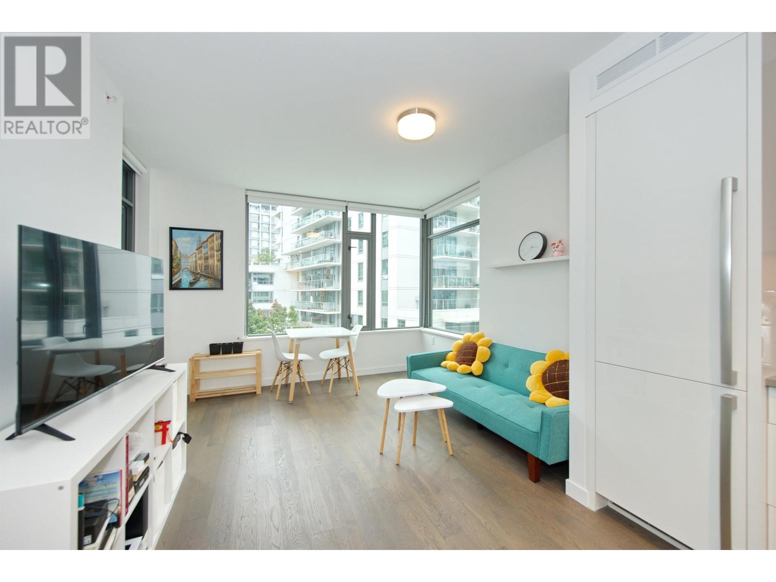 409 1688 Pullman Porter Street, Vancouver, British Columbia  V6A 0H3 - Photo 10 - R2929927