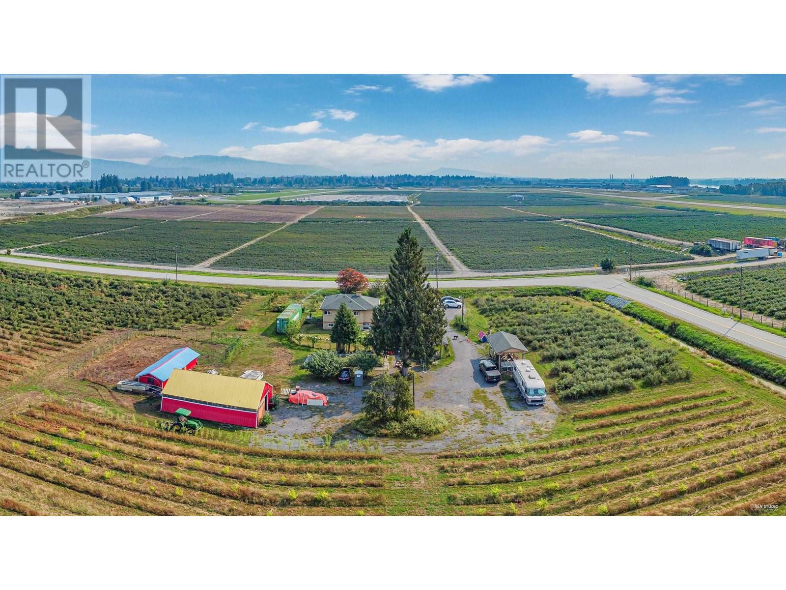 17915 Ford Detour Road, Pitt Meadows, British Columbia  V3Y 0A7 - Photo 1 - R2930284