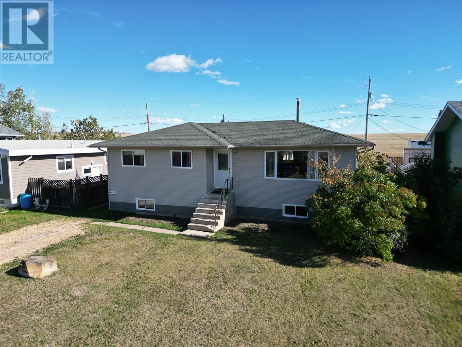 9212 6 Street Dawson Creek