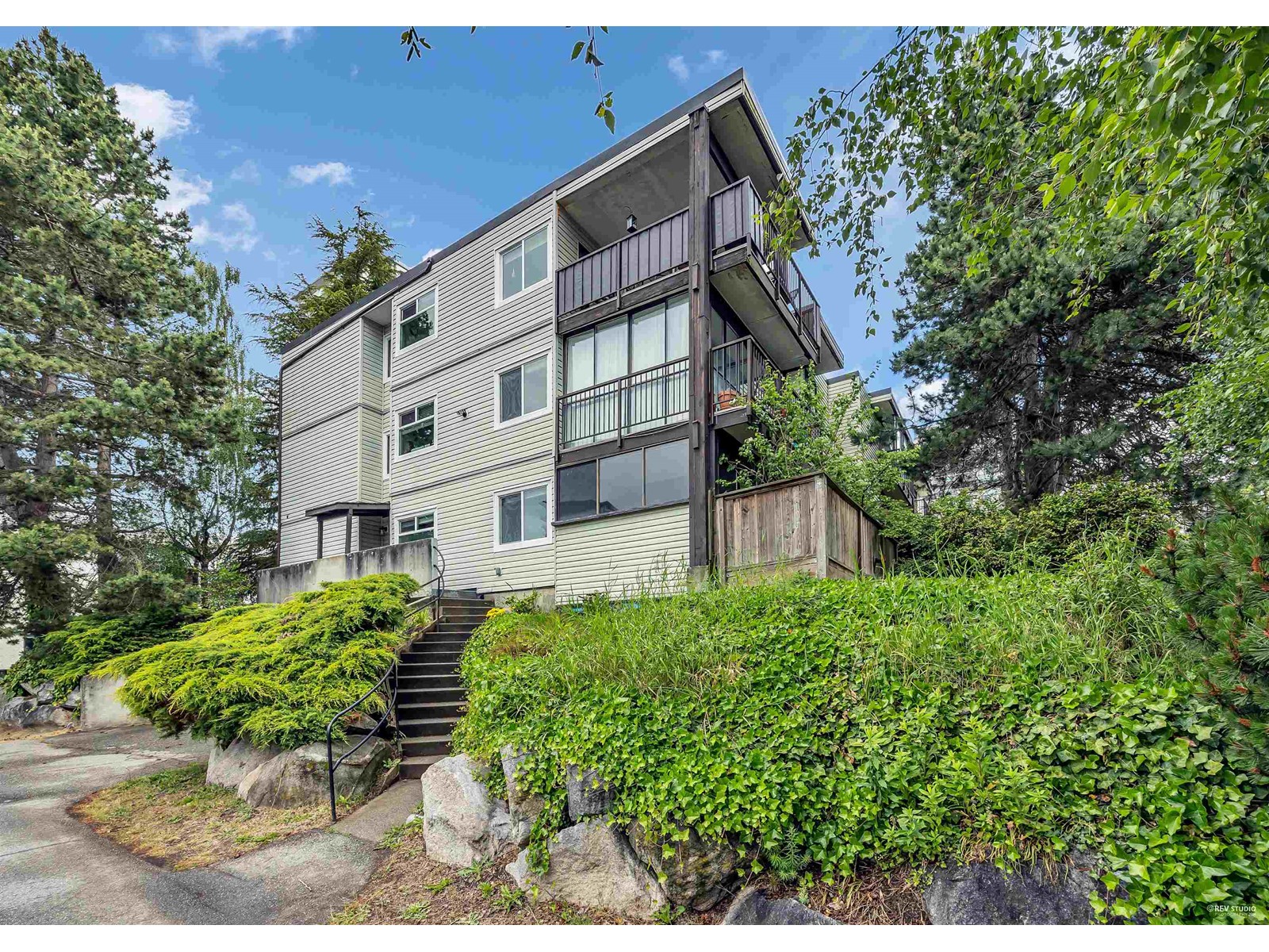 102 1555 Fir Street, White Rock, British Columbia  V4B 4B6 - Photo 24 - R2930336