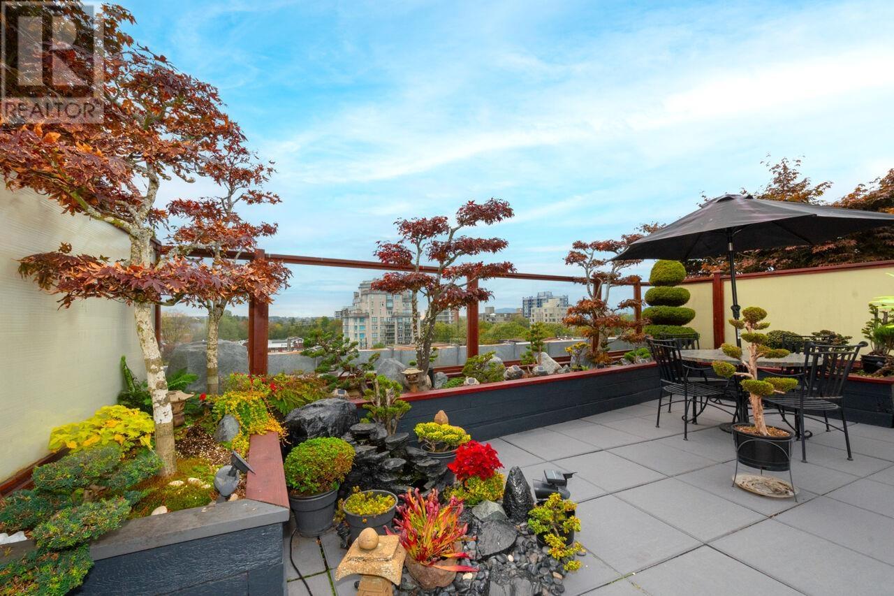 Listing Picture 23 of 39 : PH3 1477 W 15TH AVENUE, Vancouver / 溫哥華 - 魯藝地產 Yvonne Lu Group - MLS Medallion Club Member