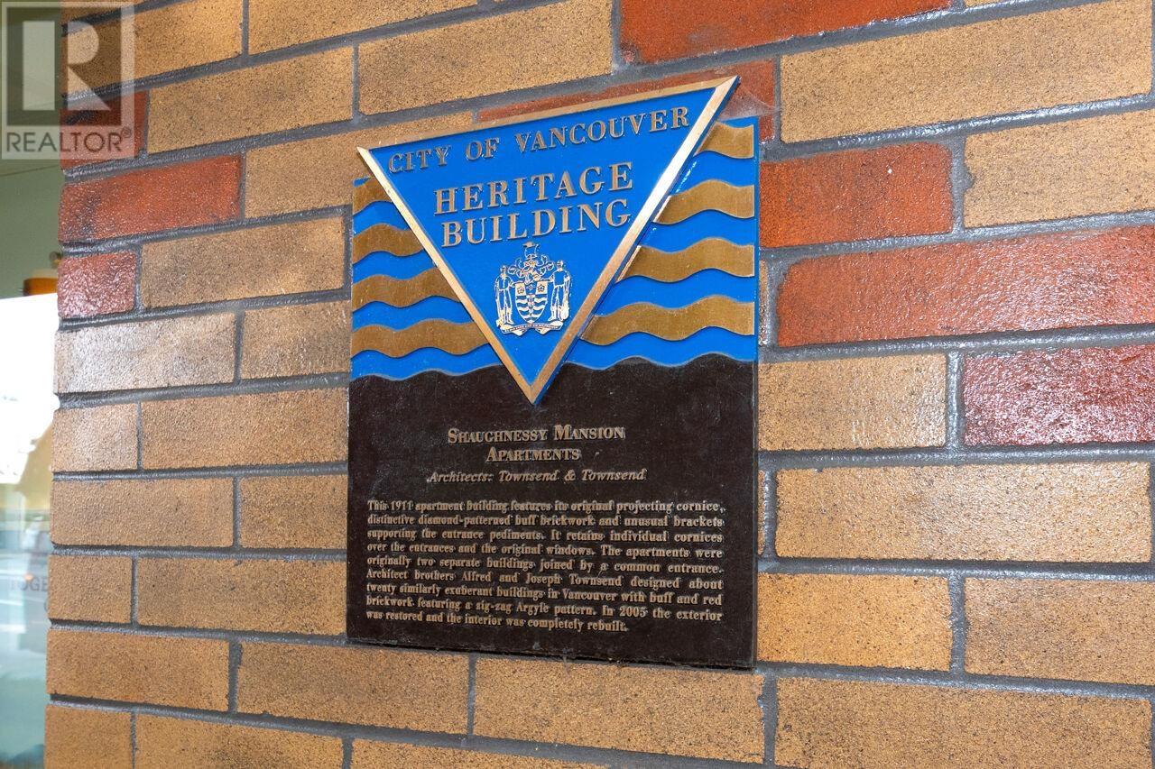 Listing Picture 32 of 39 : PH3 1477 W 15TH AVENUE, Vancouver / 溫哥華 - 魯藝地產 Yvonne Lu Group - MLS Medallion Club Member