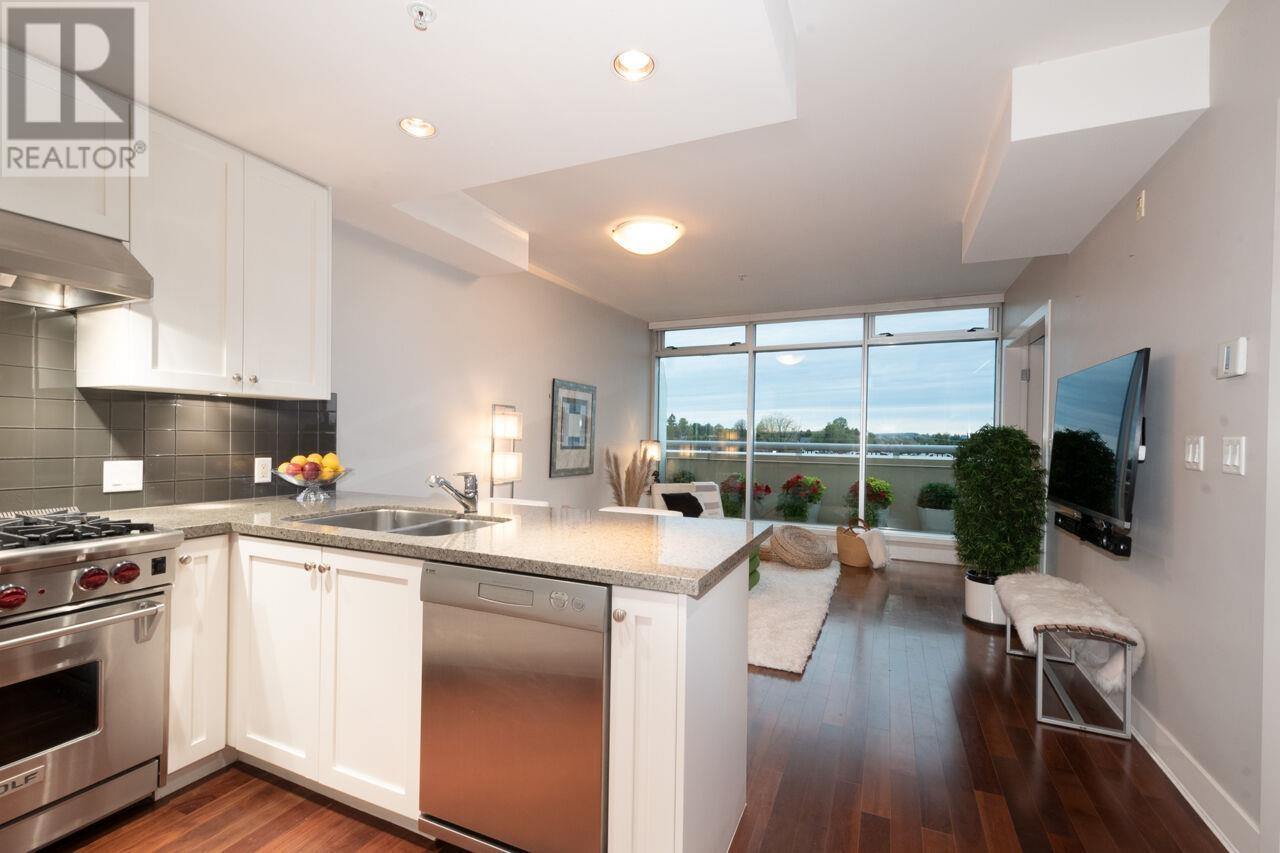 Listing Picture 5 of 39 : PH3 1477 W 15TH AVENUE, Vancouver / 溫哥華 - 魯藝地產 Yvonne Lu Group - MLS Medallion Club Member