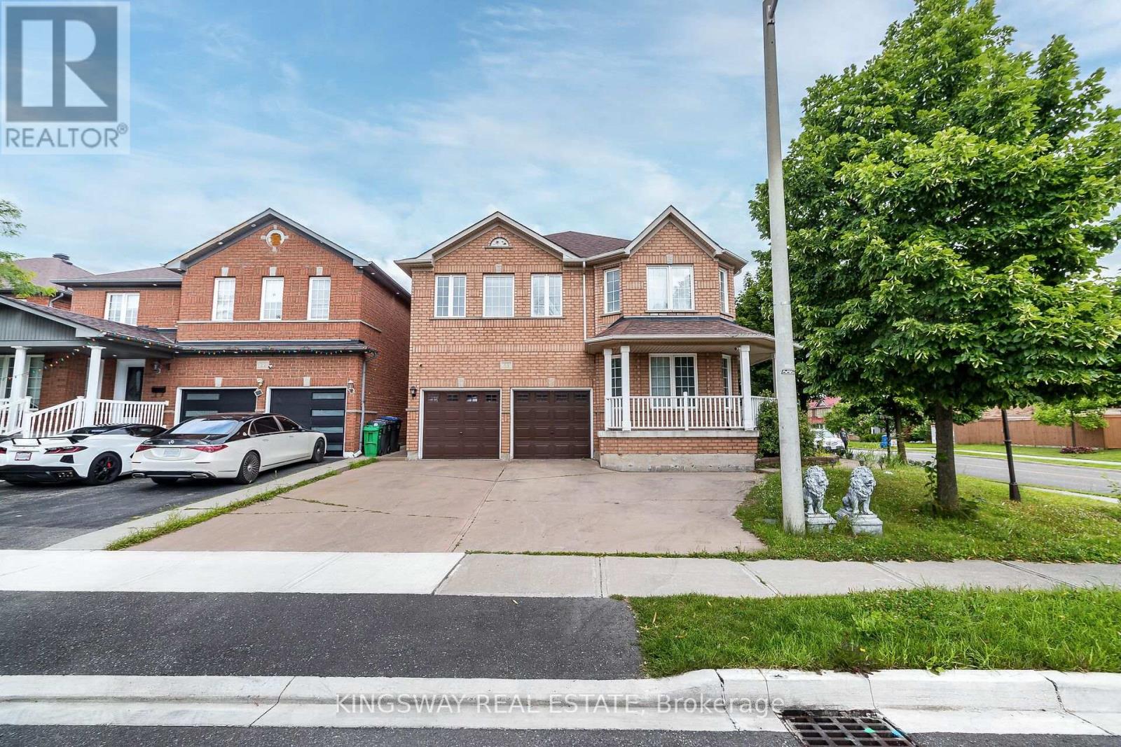 58 LEAGATE STREET, Brampton, Ontario