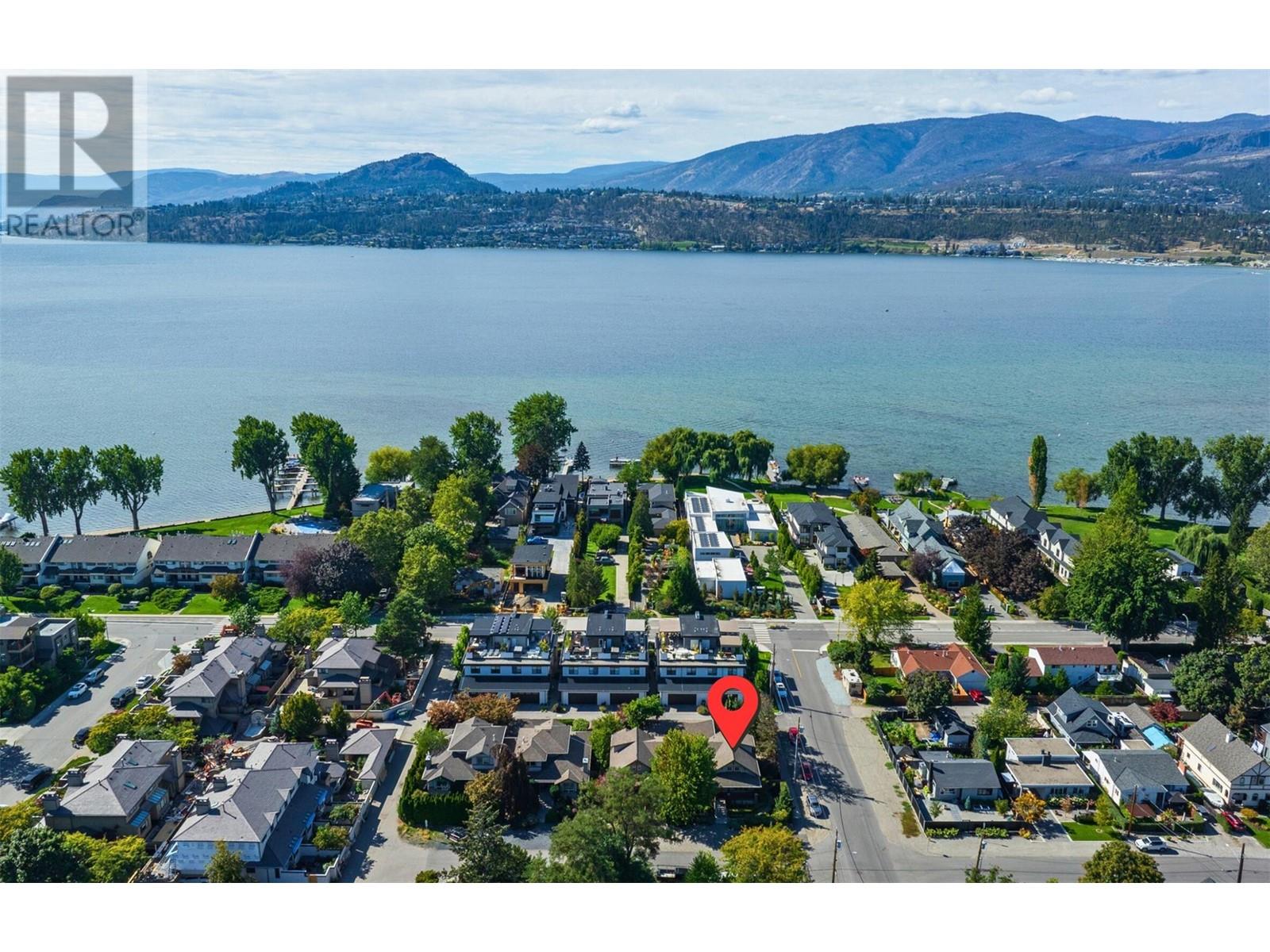 2706 Bath Street Kelowna