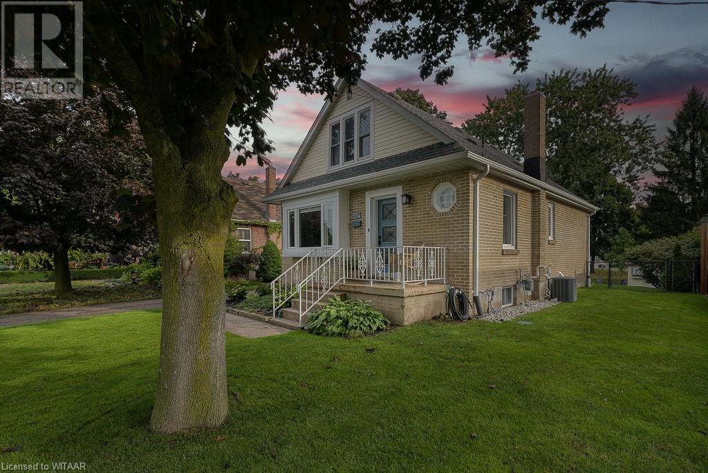 234 SYDENHAM Street, woodstock, Ontario
