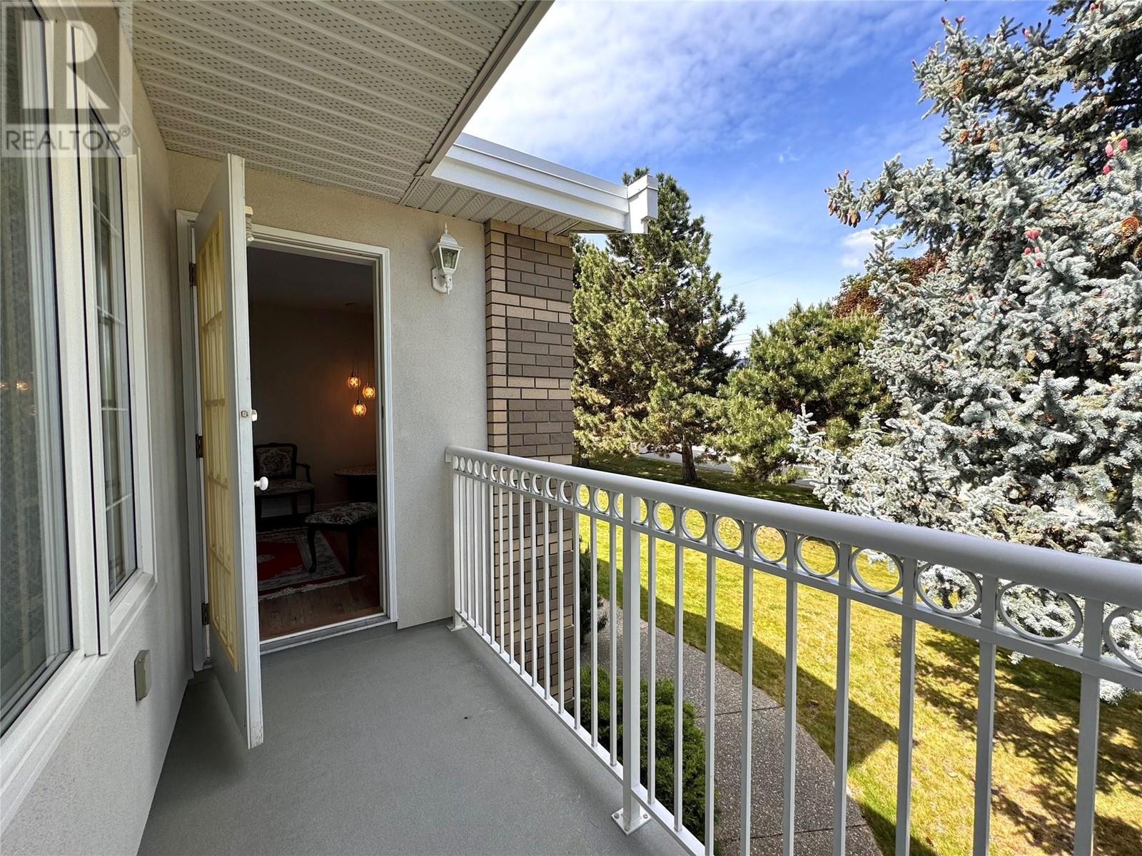 2495 Crestview Road West Kelowna