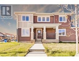 9 Carringwood Grove NW, calgary, Alberta