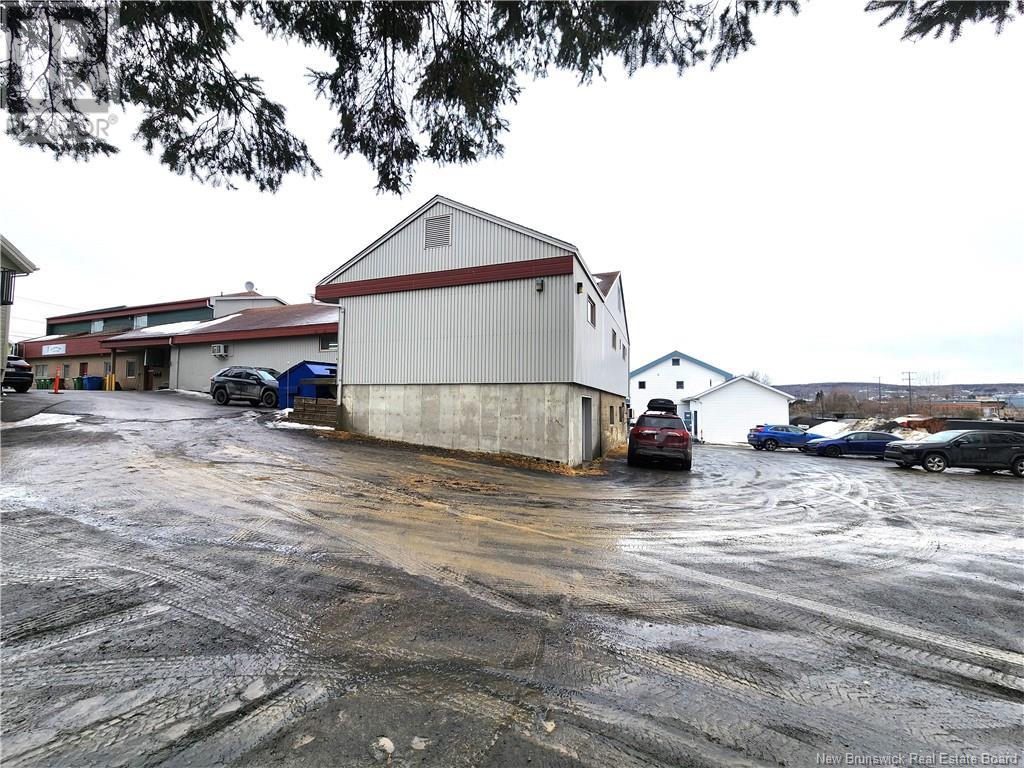 296 Victoria Street, Edmundston, New Brunswick  E3V 2H9 - Photo 45 - NB106855